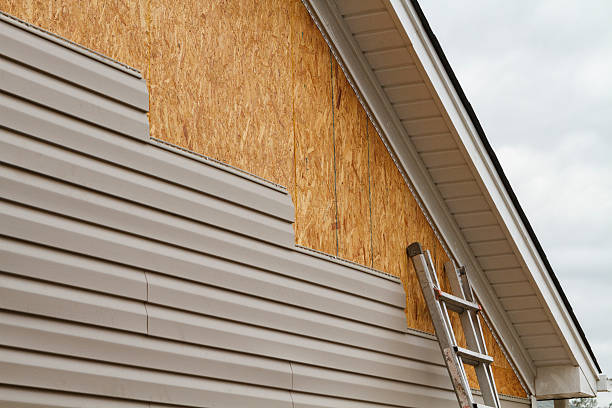 24/7 Emergency Siding Repair experts in Kenton, OH